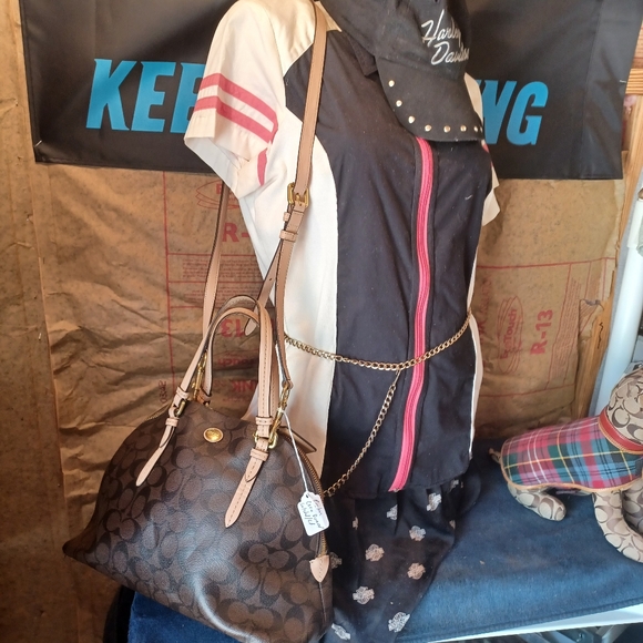 Coach Peyton set - Picture 9 of 13